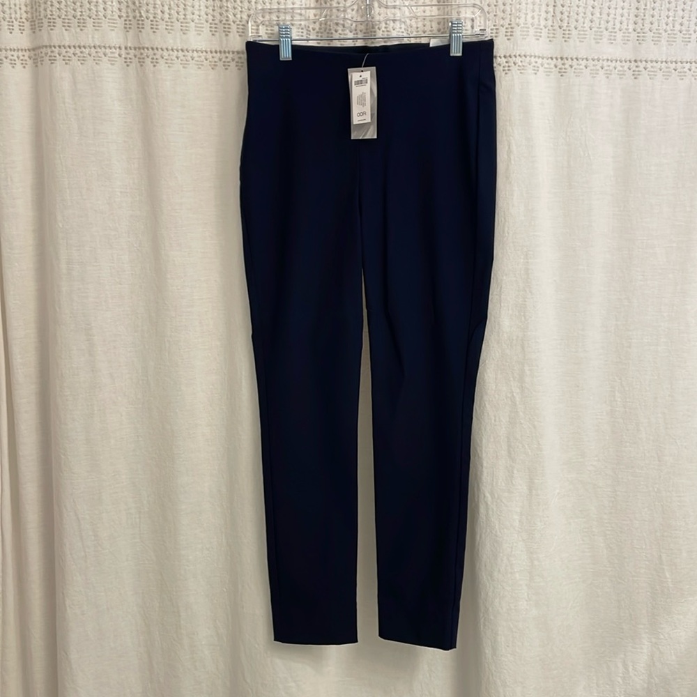 NWT Chico’s So Slimming Ava Hollywood Ankle Pant-Chico Size 00R/US Size 2R-Navy